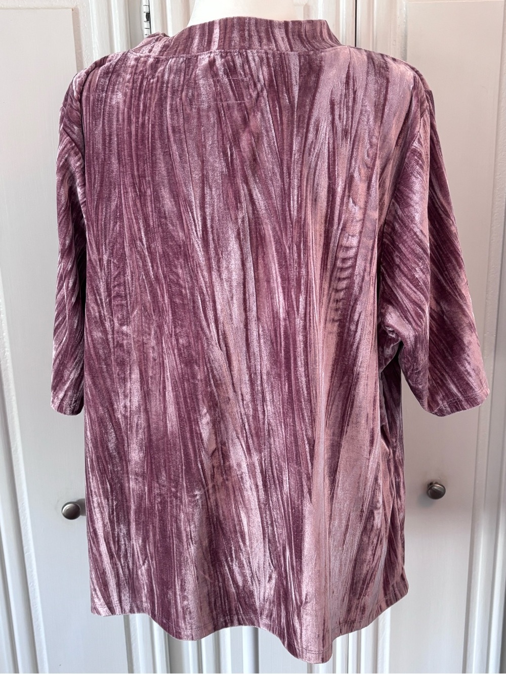 Women's Anthropologie Plum Tie-Dye Velvet Top 3X - Picture 4 of 11